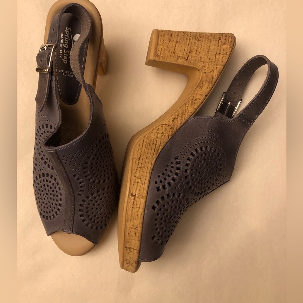 Italian made leather sandals by Spring Step